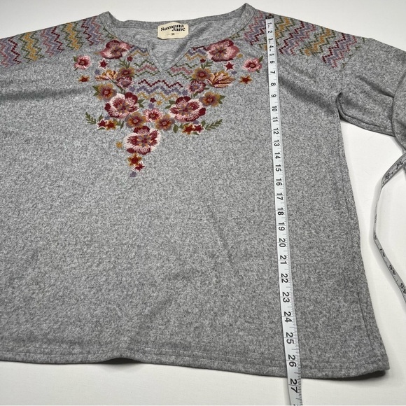 Savanna Jane Sweatshirt Top Long Sleeve Grey Embroidered Floral Western Boho 3X - Picture 10 of 13